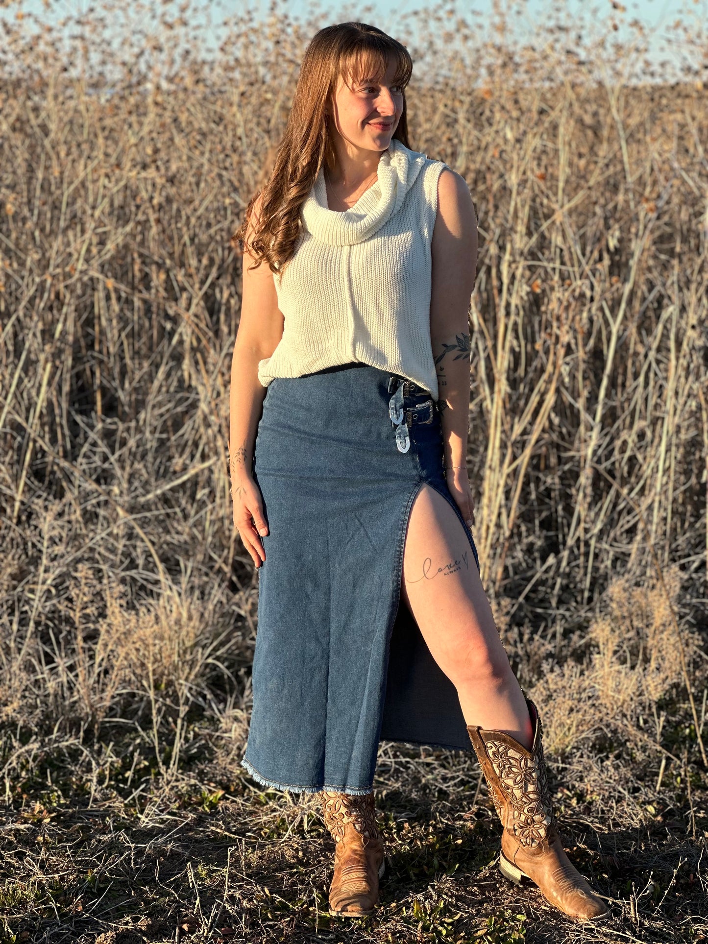 Sleeveless Sweater Top