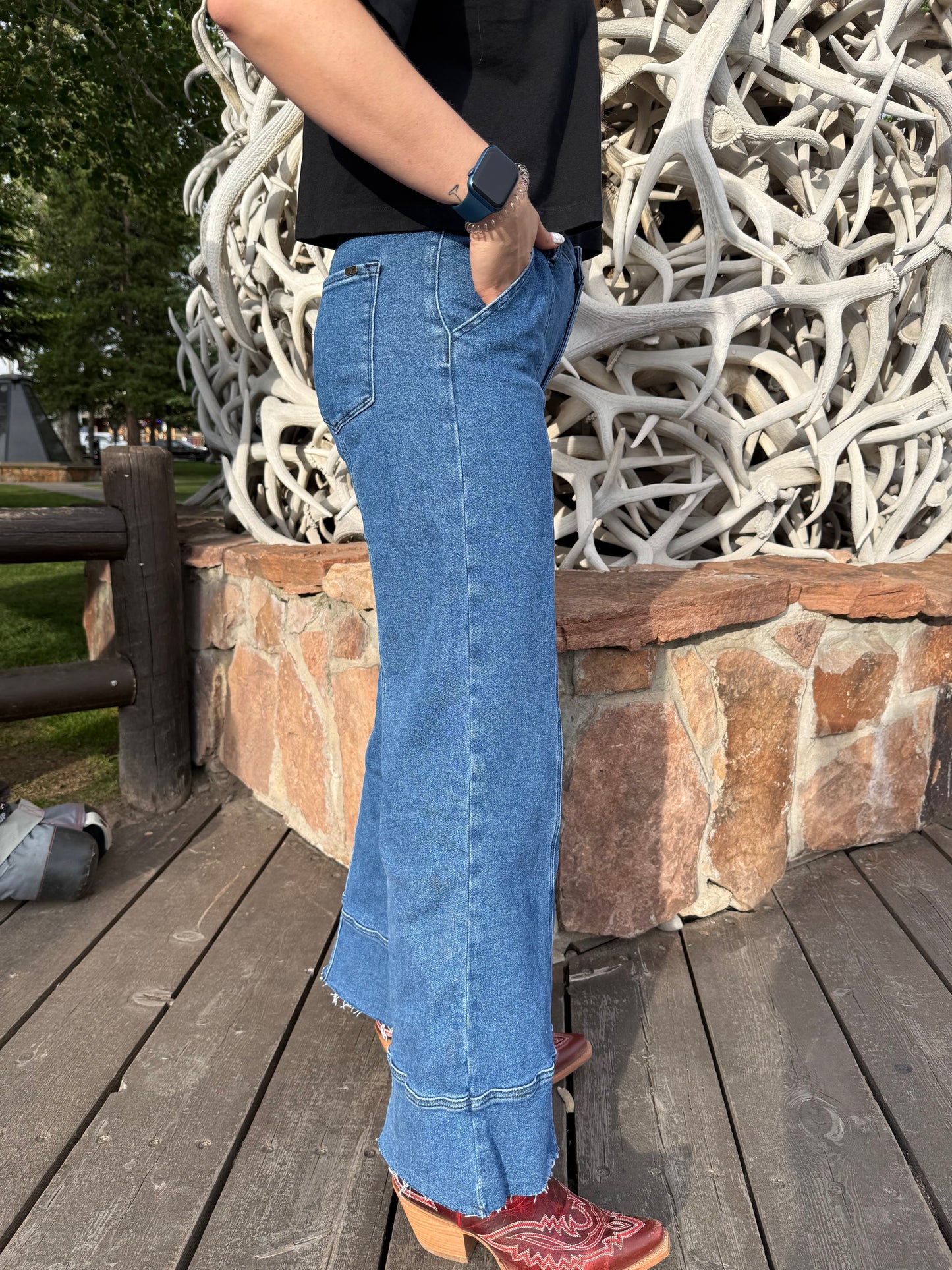 Wide Leg Jeans